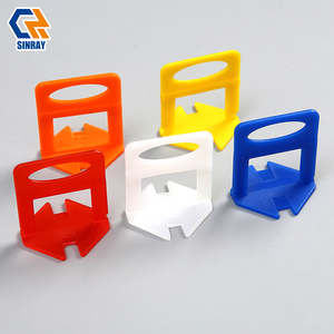 Nouveau kit de 100 calebasses de nivellement en plastique PP de 1,5 mm pour carrelage, clips de système de nivellement et accessoires pour carrelage - Product Image 2