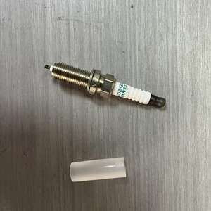 Bujías dobles de iridio para Toyota COROLLA OE NO.<span class=keywords><strong>IXEH20TT</strong></span> - Product Image 2