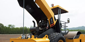 Compacteur routier 11 tonnes 6611E pour chantier de construction, fourni par l'usine officielle - Product Image 4