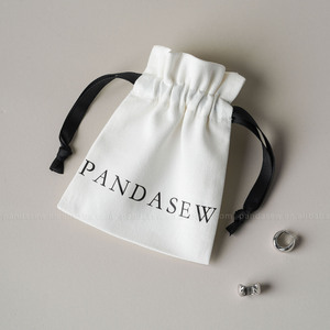 PandaSew Custom Logo White Twill Cotton Drawstring Bag Gift Packaging Bags for <b>Rings</b> Earring Necklace Jewelry Pouch - Product Image 2