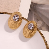 Boucles d'oreilles clous ovales Dreamshow en zircon brillant plaqué or en acier inoxydable – Nouveaux produits estivaux très prisés