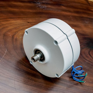 <span class=keywords><strong>Alternador</strong></span> de Imán Permanente Trifásico Sin Engranajes de 100w 12v 24v para Turbina Eólica y Generador de Agua - Product Image 2