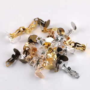 Clips de Oreja Metálicos Simples, Chapados en Oro, Plata y Bronce, Accesorios para Joyería DIY, para Pendientes sin Perforación, Forma de U, Pernos Invisibles - Product Image 1