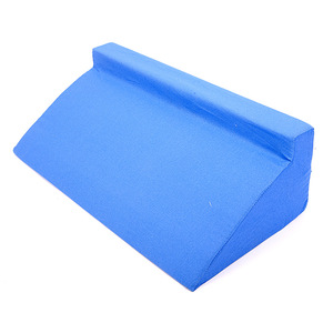 Almohada triangular de 50x25x15cm, esponja de alta calidad, cojín de soporte para el cuidado de úlceras por presión, para masajes y protección deportiva - Product Image 3