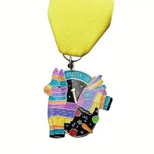 Medallas de Carrera Personalizadas Grabadas 2026 con Fiesta y Cintas, Sin Cantidad Mínima de Pedido - Product Image 1
