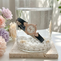 Scottie 9609B Jam Tangan Gaya Peri Elegan Bentuk Bulat Kecil untuk Wanita Dial MOP Alami Jam Tangan Quartz Desainer Tahan Air 3ATM