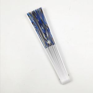 Éventail en plastique délicat QM 23cm, personnalisé, haute qualité, imprimé sur mesure, pour festivals, mariages, vente en gros - Product Image 3
