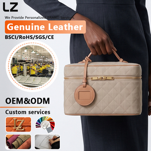 Sac de toilette matelassé en jean LZ personnalisable, trousse de <span class=keywords><strong>maquillage</strong></span> de voyage, organiseur de coiffeuse pour femme avec sangle de bagage et étiquette personnalisée - Product Image 1