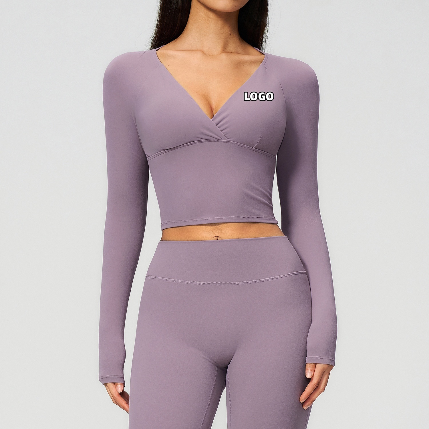 New Creamy Yoga Long Sleeved Slimming and Slimming Top for Sports and Running with a Three-dimensional Drape for Fitness