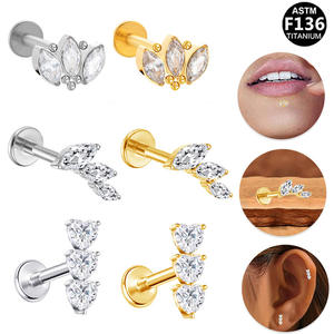 แหวนเจาะริมฝีปากแบบเกลียวในทำจากไทเทเนียม ASTM-F136 ประดับเพชรซิคอนรูปหัวใจ สำหรับเจาะกระดูกอ่อนหู ห่วง หูหลัง ห่วงหู  เหมาะสำหรับงานแต่งงาน - Product Image 1