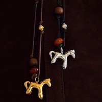 Collier Unisexe Tendance avec Pendentif Cheval du Zodiaque, Élégant, en Zircon Cubique, Chaîne de Pull Automne-Hiver