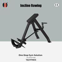 Machine à ramer inclinée professionnelle pour centre de fitness avec dossier en acier angulaire, surface de soutien rembourrée, poignées pivotantes et plaque de repose-pieds