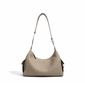 Sac à bandoulière haut de gamme de style nouveau, en cuir véritable, sur mesure, sac à main pour femme, tendance et classique, sac sous le bras - Product Image 4