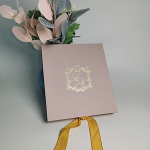 Arreglo de caja de flores eternas de Rosa preservada realista de larga duración para el Día DE LA MADRE Cada amor es permanente - Product Image 2