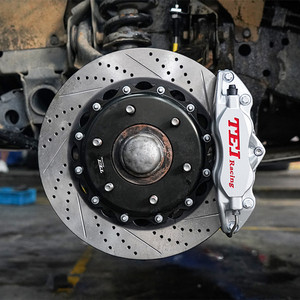 Kit <span class=keywords><strong>de</strong></span> <span class=keywords><strong>frein</strong></span> grande taille pour roue <span class=keywords><strong>Pajero</strong></span> 330 17 pouces, étrier à 4 pistons avec Rotor <span class=keywords><strong>2</strong></span> pièces, mise à niveau TEI 2013x28mm - Product Image 4