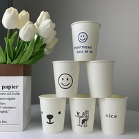 Vente en gros de gobelets en papier biodégradables jetables à paroi unique de 8oz 20oz Impression personnalisée pour café chaud, eau minérale, manchons de couvercle