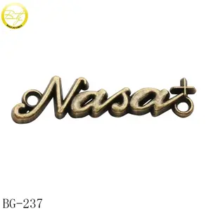 Name Plate Metal Tags Die Casting Gold Logos Design Customized Name Abaya Metal Tag Plates With Holes For Clothes