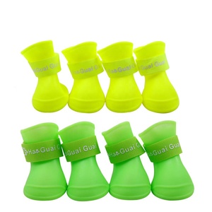 Stivali da Pioggia per Cani Ecologici Carini Impermeabili in PVC Gomma con Cinturino Elastico Suola Antiscivolo per Passeggiate all'Aperto 8 Colori - Product Image 4