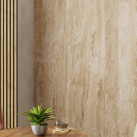 Panneau mural en PVC écologique à emboîtement, effet marbre gaufré UV, revêtement imperméable pour la décoration de salons commerciaux