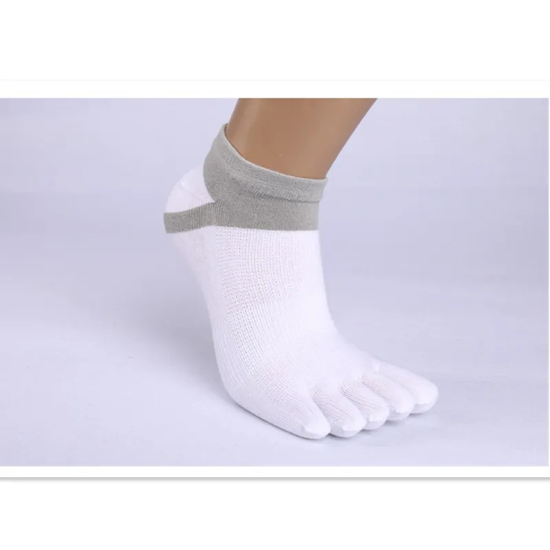 Летние мужские спортивные носки с пятью пальцами, поглощающие пот хлопковые спортивные носки для фитнеса с разрезом, изготовленные на заказ хлопковые носки-лодочки, фабрика