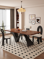 Table à manger rectangulaire en bois massif de style vintage avec pieds en métal, meubles de maison, style design, table de luxe légère