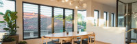 Fenêtre de volet de persienne à ouverture horizontale en verre en alliage d'aluminium durable de style français pour salle de réunion