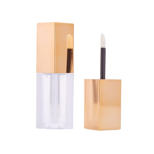 Tubes de brillant à lèvres mat avec logo personnalisé Bouteilles en plastique carrées avec <span class=keywords><strong>baguette</strong></span> dorée en rose, blanc, noir, couleurs de stock - Product Image 1