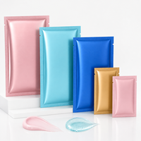 Pochettes plates personnalisées en nylon brillant laminé, scellées sur trois côtés, pour l'emballage d'échantillons cosmétiques