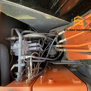 Excavadora Usada HITACHI ZX70 de 7 Toneladas, Duradera, con Capacidad de Cucharón de 0.3m, Potencia de 180W, Origen Japón, para Uso Agrícola y Doméstico - Product Image 5