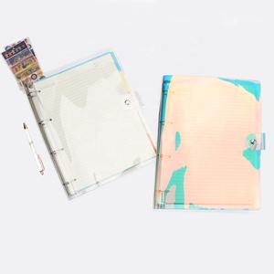 Classeur A4 en PVC souple à <span class=keywords><strong>4</strong></span> <span class=keywords><strong>anneaux</strong></span> couverture arc-en-ciel transparent feuilles mobiles coque ronde classeur à <span class=keywords><strong>anneaux</strong></span> avec fermeture à bouton-pression - Product Image 5