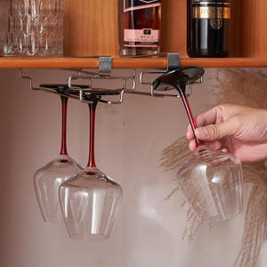 Support à verres à vin en acier inoxydable 304, rangement suspendu sous armoire pour fêtes et usage domestique, style simple - Product Image 1