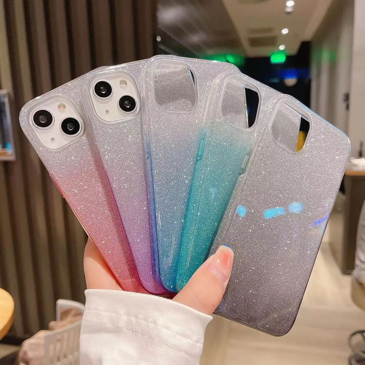 Available on iPhone 13 Pro Max colourchanging case with flash design, available on iPhone 11 12 Max phone Bling case
