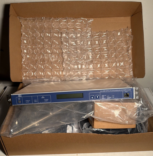 SEL-2488 Satellite Synchronized Network Clock GPS Time Server Rack