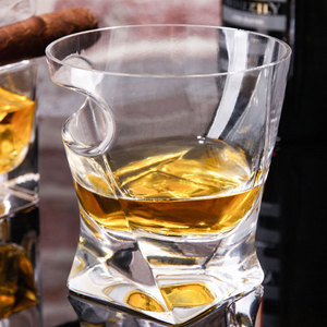 Verres à cigares à whisky à l'ancienne personnalisés gobelet avec support latéral repose-cigares pour les cadeaux de Noël, les fêtes, le vin et la bière - Product Image 6