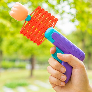 Stretching Vuist Shooter Speelgoed Pistool Grappig Plastic Feest Festival Kinderen Geschenken Klassiek Elastisch Telescopisch Vuist Lastig Speelgoed - Product Image 4