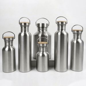 Bouteilles d'eau sportives en aluminium personnalisées de 350 ml/500 ml/750 ml/1000 ml avec couvercles et mousquetons – Vente en gros usine - Product Image 1