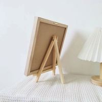 Tableau en feutre avec lettres, chiffres et symboles 10x10 pouces, tableau de messages modifiable avec cadre en bois et porte-bougie en métal