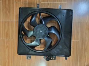 Pièces automobiles CODE OE 1253H3 1253C6 Ventilateur de refroidissement Radiateur Ventilateur de refroidissement pour PEUGEOT 207 <span class=keywords><strong>CITROEN</strong></span> C3 <span class=keywords><strong>C2</strong></span> - Product Image 5