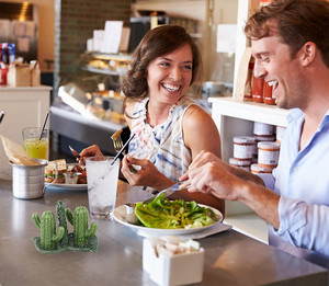 Adorable salière et poivrière en forme de <span class=keywords><strong>cactus</strong></span> vert avec plateau ustensiles de cuisine pour la maison et la décoration de table de cuisine - Product Image 3