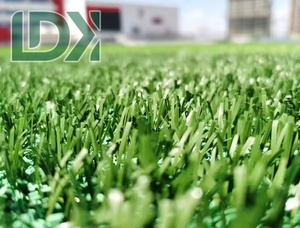 Gazon artificiel durable pour terrain de football, gazon synthétique pour sols sportifs - Product Image 2