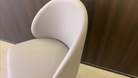 Vente en gros de chaises d'hôtel en tissu Yazhi Mobilier de chambre moderne Chaises de restaurant nordique en métal en cuir PU