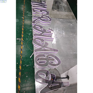 Letrero LED Comercial con Espejo Infinito 3D para Empresas y Hospitales - Resistente al Agua IP65, Colores Personalizables, Publicidad Exterior - Product Image 4
