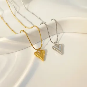 Fashion jewelry 2024 Trendy Gold Plated Peach Heart Necklace Pvd Stainless Steel Jewelry Love Heart Pendant Necklace