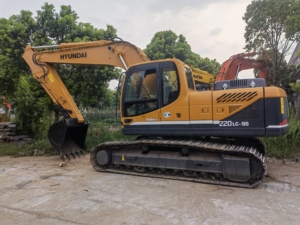 Excavadora Hyundai 220LC-9S de Segunda Mano, Corea, 22 Toneladas, Equipo de Construcción Pesada, 220LC-9S en Venta - Product Image 3