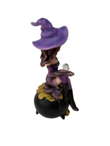 ฟิกเกอร์เรซิ่นรูปแม่มดที่สวยงามพร้อมลูกบอลแก้วสำหรับนั่งบนเหรียญ - Product Image 4