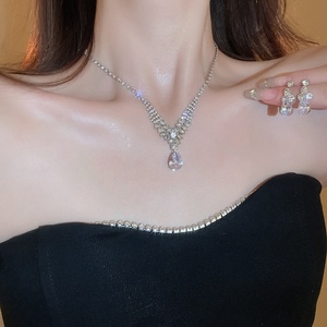 Parure de bijoux de mariée classique en cristal plaqué argent, collier et boucles d'oreilles en forme de goutte d'eau, pour femme, cadeau de mariage, vente en gros - Product Image 6