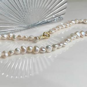 Collar de Perlas de Agua Dulce Barroco Retro Francés, Cadena de Clavícula de Plata Rota Natural, Versátil y Elegante - Product Image 4