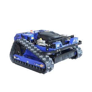 Cortadora de Césped 550CJ con Diseño de Orugas que Ofrece Tracción y Estabilidad Superiores en Terrenos Irregulares Construcción duradera hecha con materiales de alta calidad - Product Image 3