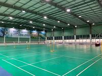 Structure en acier préfabriquée haute résistance, assemblage rapide, structure de gymnase intérieur, salle de sport, terrain de tennis, terrain de badminton, garantie 5 ans