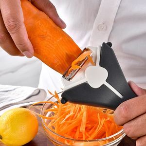 Éplucheur manuel pivotant de qualité supérieure pour fruits et légumes, idéal pour la cuisine - Éplucheur de fruits, de pommes de terre et de légumes - Product Image 3